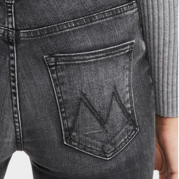 MOTHER Black Fray Jeans size 24 - Picture 8 of 14